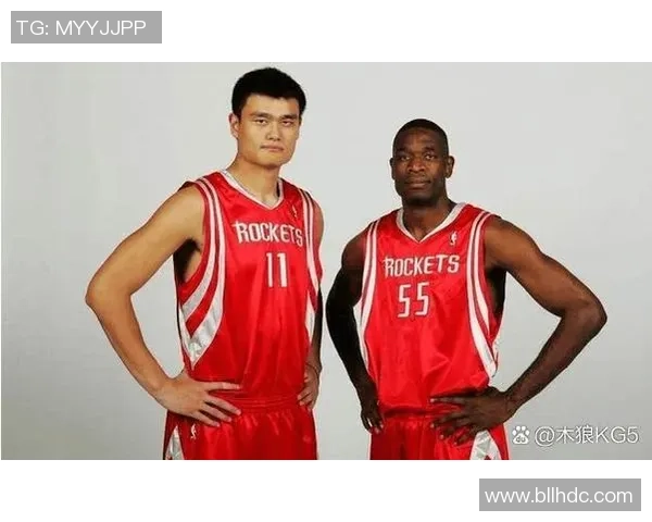 四号球员的传奇故事揭秘：从默默无闻到足球世界的巨星